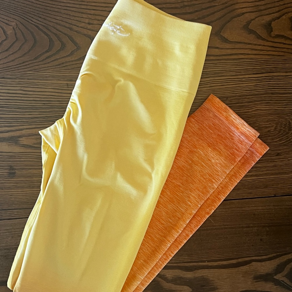 Alphalete yellow/orange ombré leggings